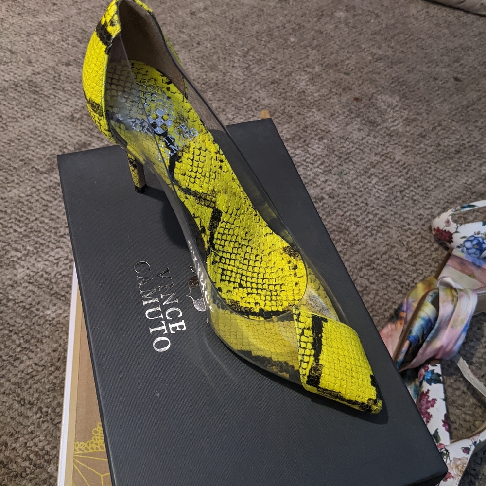 Yellow snake skin heels